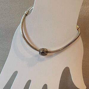 Silver charm that fits Pandora bracelet